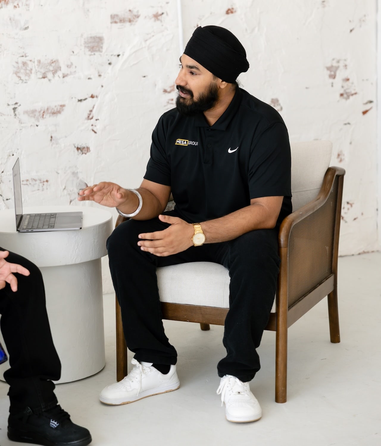 Gurtej Singh and Evert Calderon building a personalized financial roadmap at a consultation